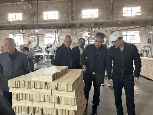 橡胶木拼板市场最 新情况：生产销售有序复苏