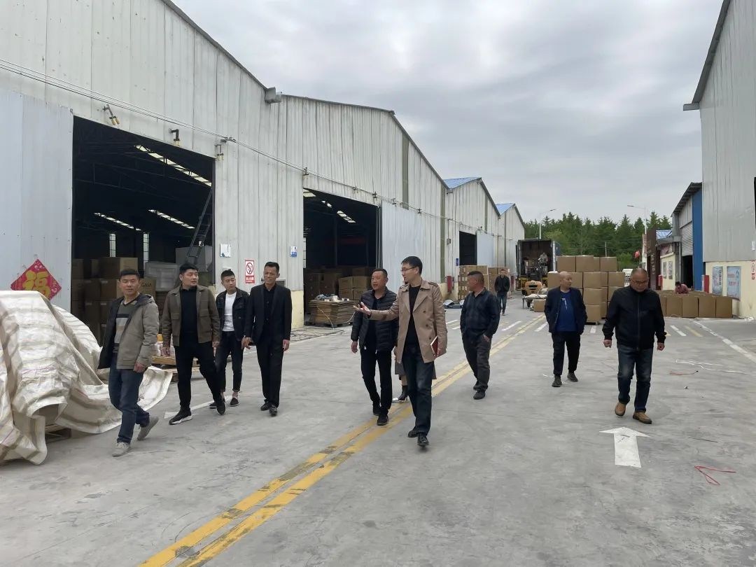 山东郯城港上镇开展木材产业发展攻坚活动