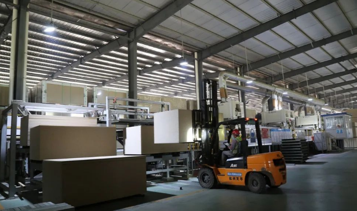 在马来西亚建产业园区 临沂刨花板企业深耕东南亚