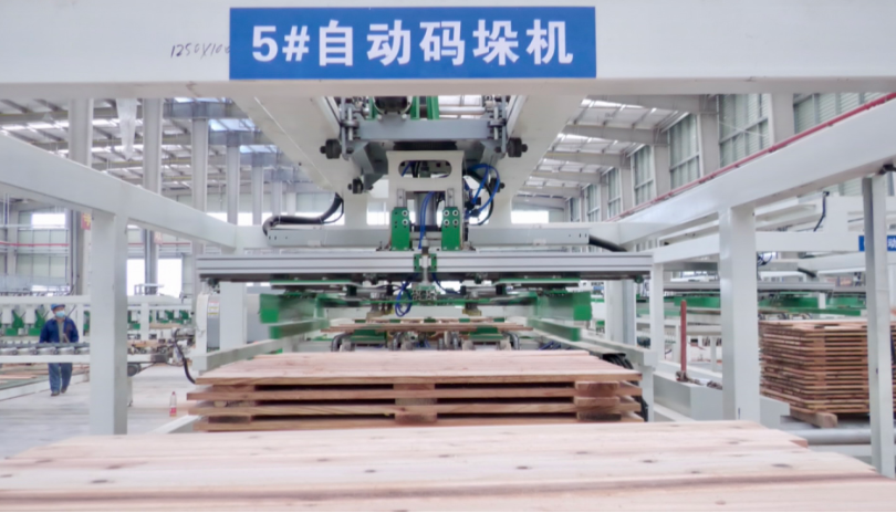 湖北咸丰:一根木头的“AI蜕变”之旅